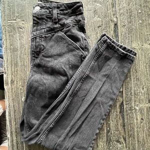 Black size 25 guess jeans